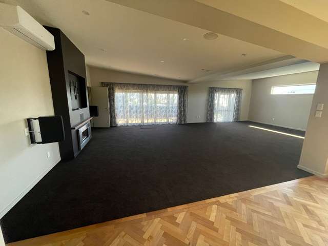 279 Dyers Road Bromley_2