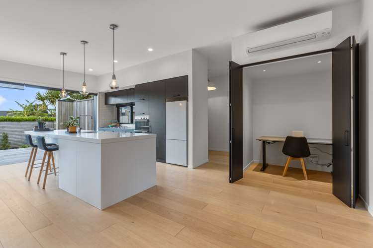 1156a South Road Oakura_10