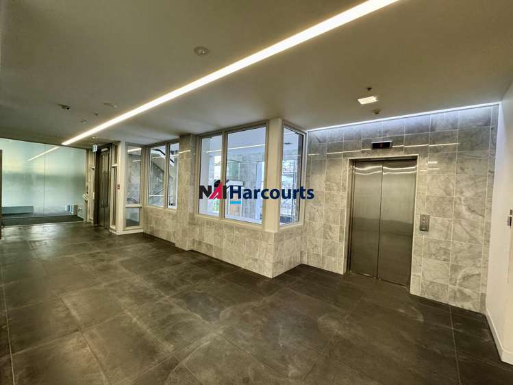 1/2 Fred Thomas Drive Takapuna_17