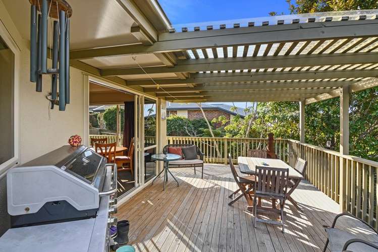 66 Washbourn Drive Richmond_7