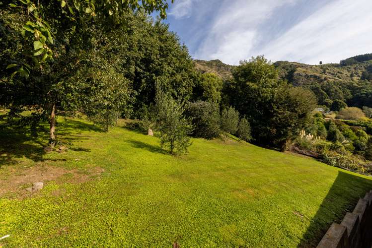 5 Hyland Brae Governors Bay_20