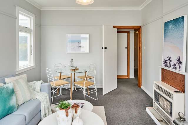 2/1 Rixon Grove Mount Victoria_3