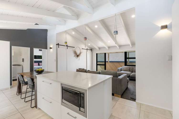 113 Vipond Road Stanmore Bay_1