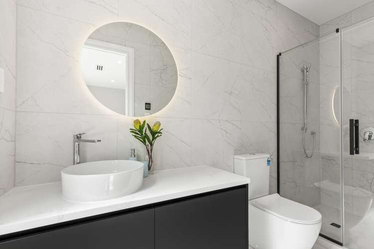 13 Fallowdown Street Milldale_16