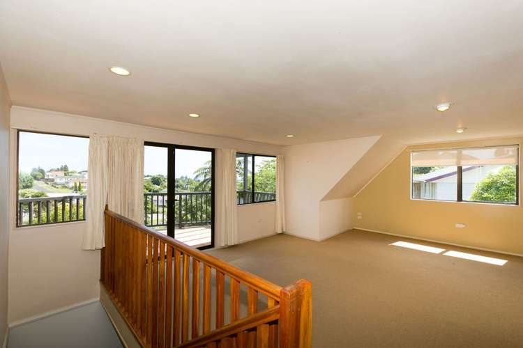 3 Lindaver Grove Merrilands_9