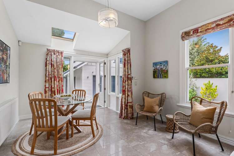 28 Knowles Street Merivale_10