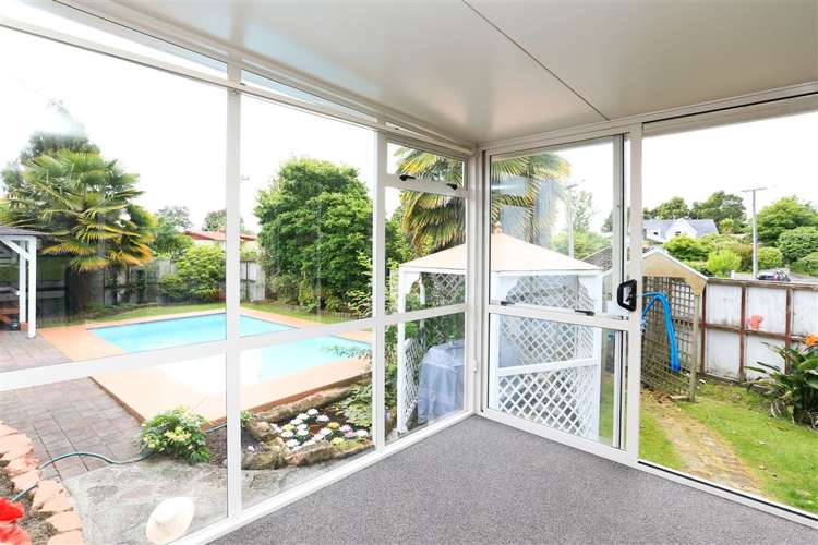 26 Te Anau Place Glenview_12