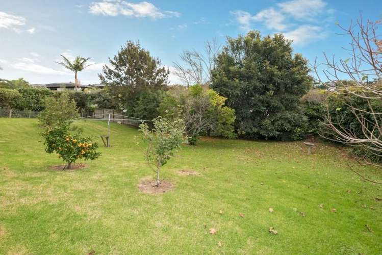 26 Mcmillan Place Mellons Bay_15