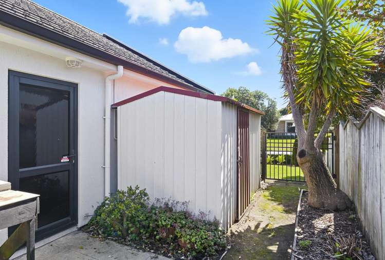 2 Quadrant Heights Paraparaumu_29