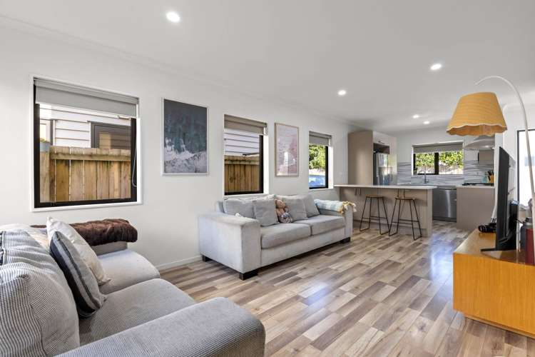 35B Laurie Avenue Papakura_4