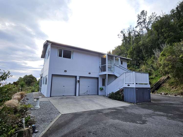 2822 Coast Road Barrytown_16