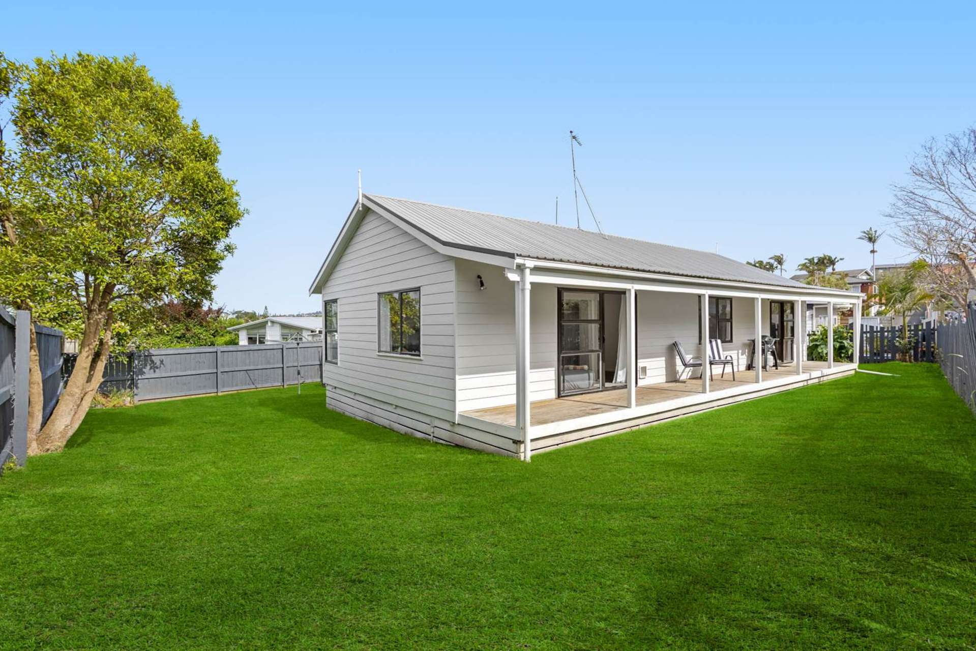 7 Eagle Place Red Beach_0