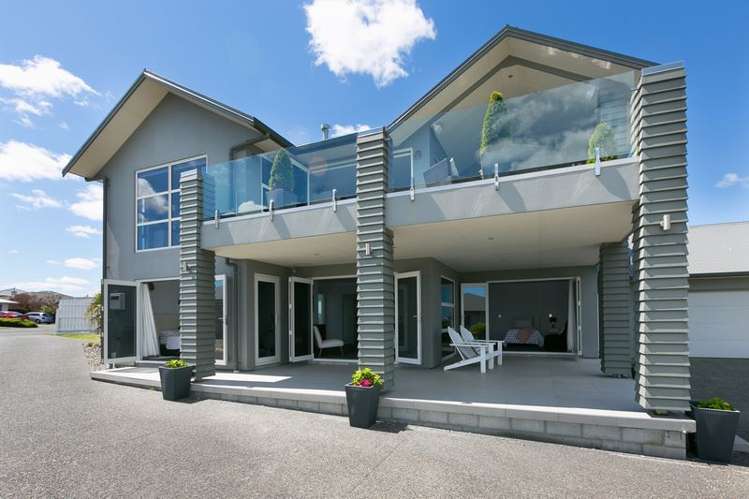 7 Amy Way Bell Block_43