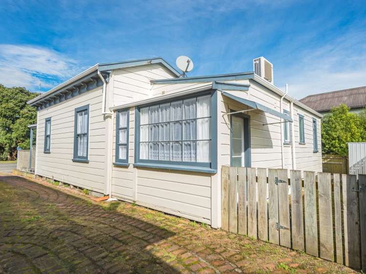 111a Somme Parade Aramoho_13