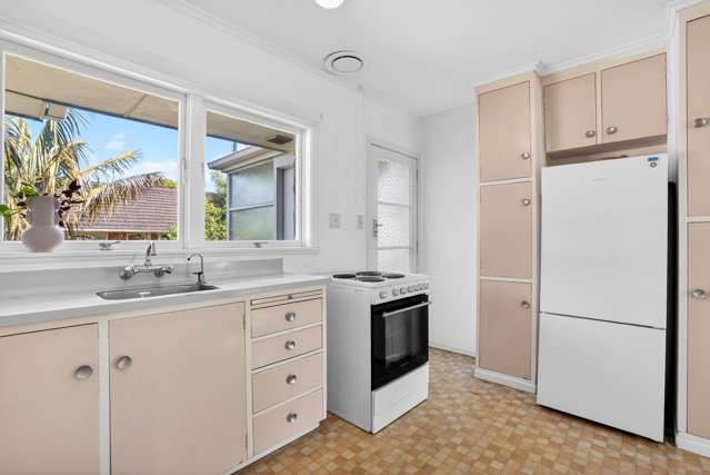 2/1 Ngaio Street Takapuna_3