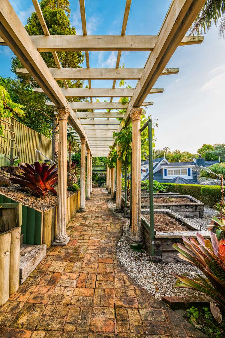 32 Deane Avenue Titirangi_5