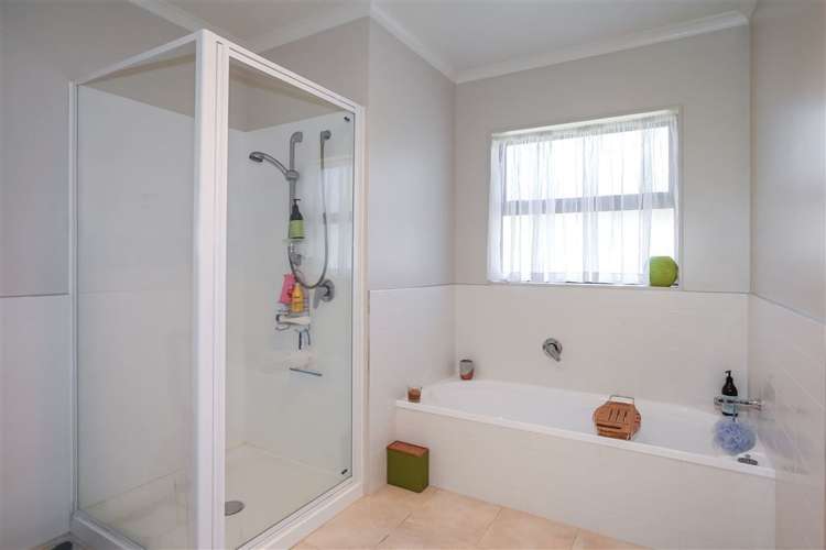 5 Puketi Lane Waiuku_15