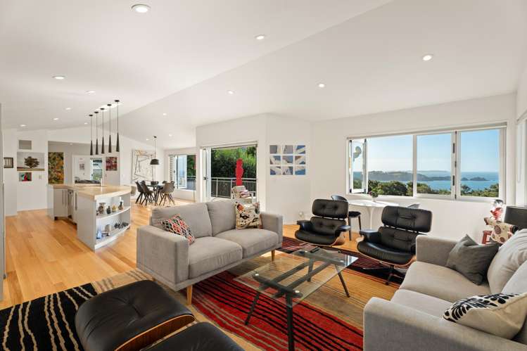 95 Queens Drive Oneroa_3