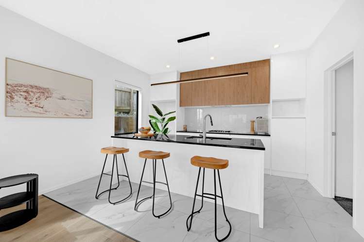 6B Dalwhinnie Parade Highland Park_8