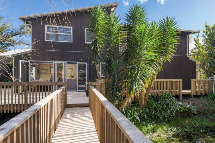 12 Blakewell Place Beachlands_12