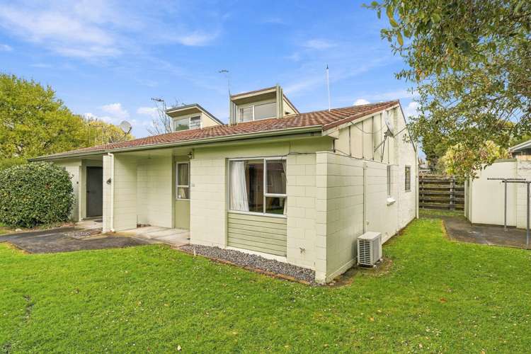 17B Churchill Avenue Hokowhitu_1