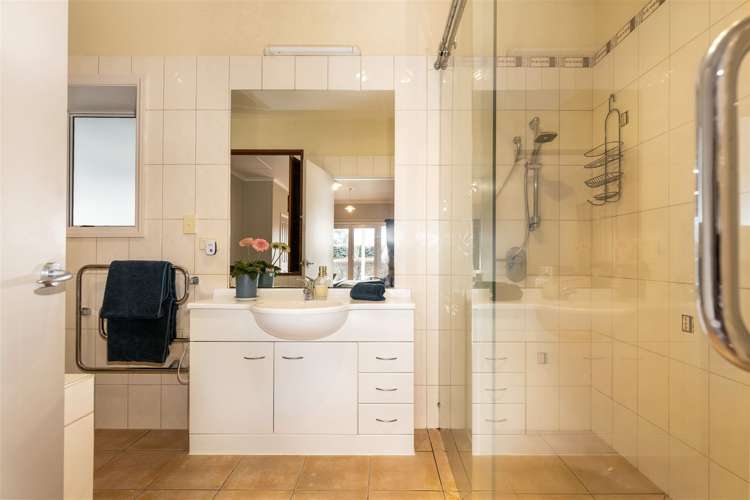 25 Seniors Road Wairau Valley_26