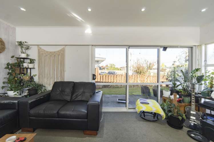 94 Lewis Street Glenview_5