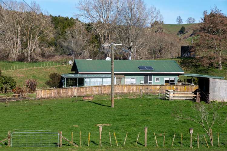 655 Whakapapa Road Kakahi_3