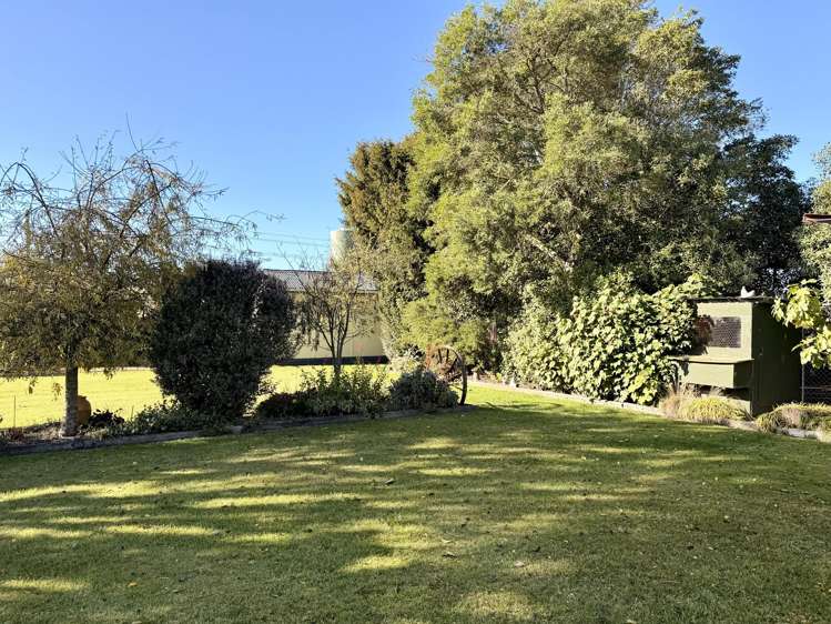133 Ferry Road Richmond_24