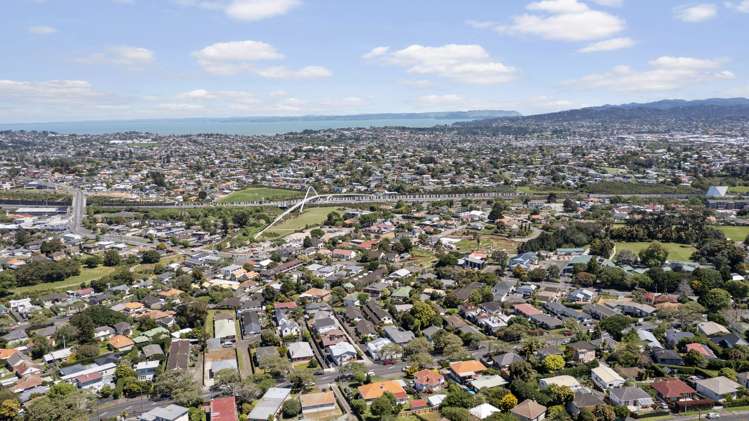 104 Owairaka Avenue Mount Albert_29