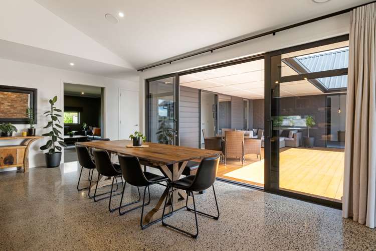 14 Artistic Avenue Leamington_10