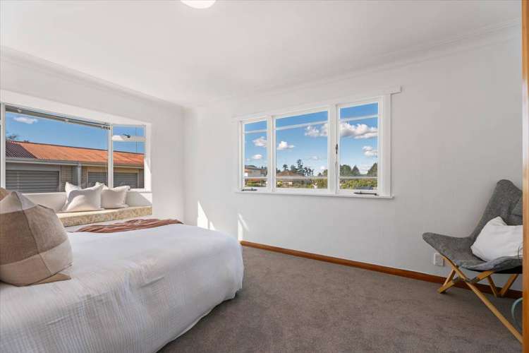 3b Hilltop Road Parkvale_13