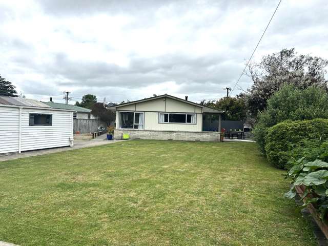 PAHIATUA - 3 BEDROOMS