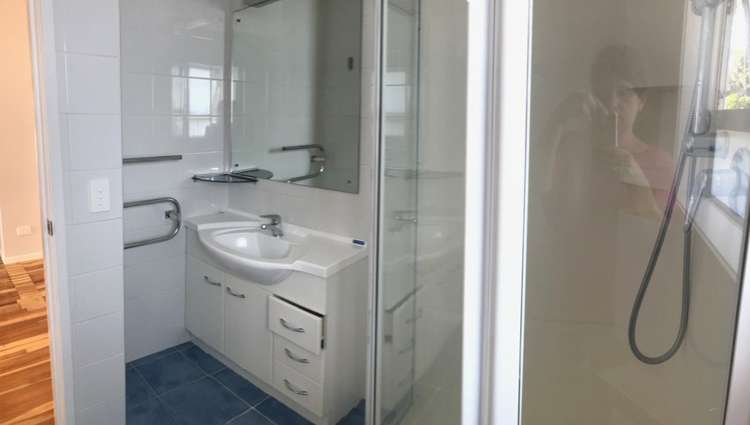10B Rogers Ave Eastern Beach_9