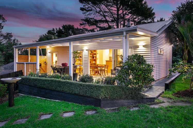 156 Candia Road Henderson Valley_22