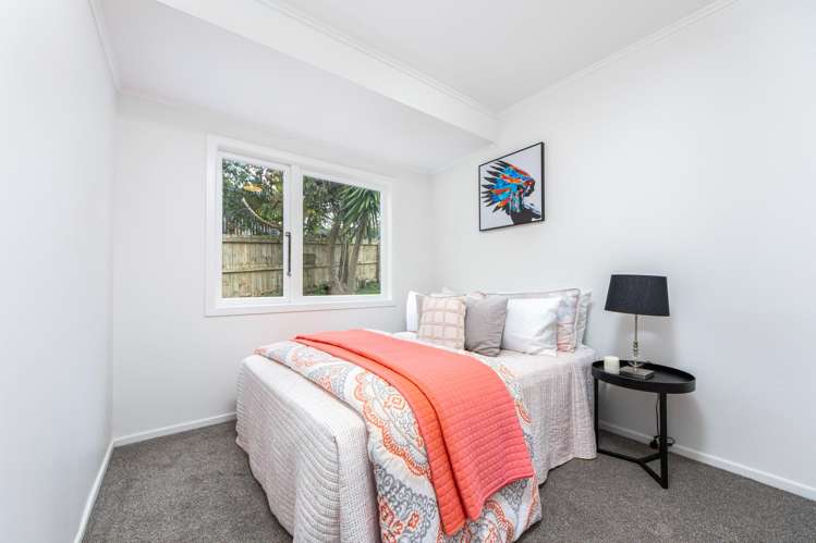 114 Edmonton Road Henderson_11