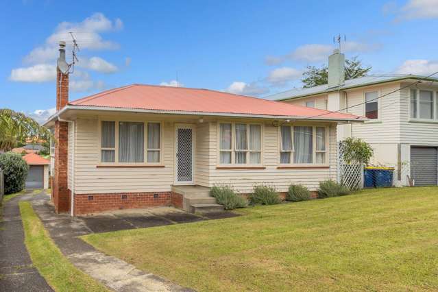 51 Woodford Avenue Henderson_3