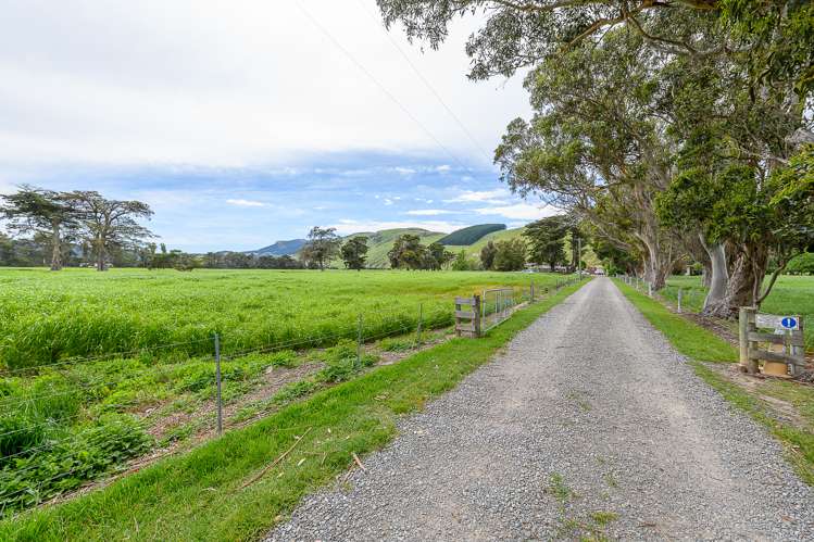 1947 Christchurch Akaroa Road Ataahua_16