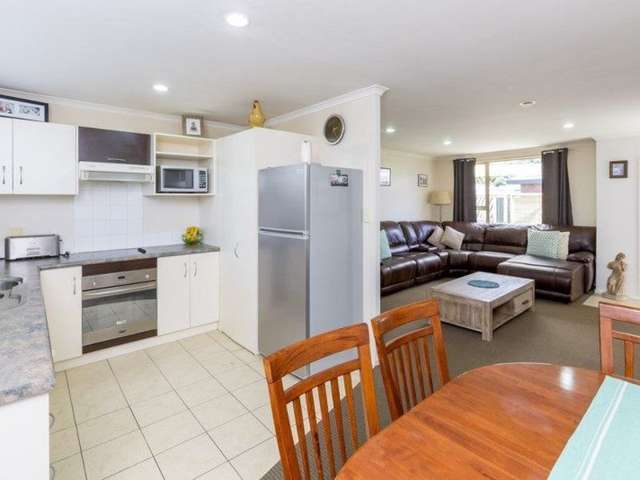 17 Ranch Place Pukekohe_2