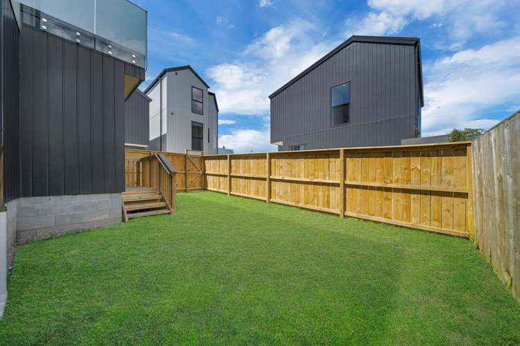 30 Tomintoul Place Highland Park_13