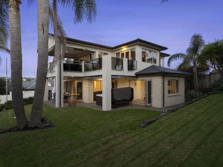 8 Tui Brae Beachlands_28
