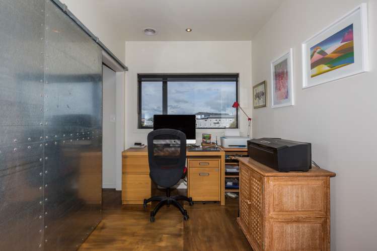 8 Fitzroy Road Bluff Hill_16