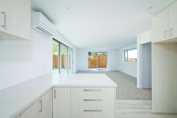 80a Churchill Street_2