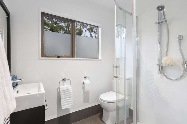 155 Huia Road Titirangi_18