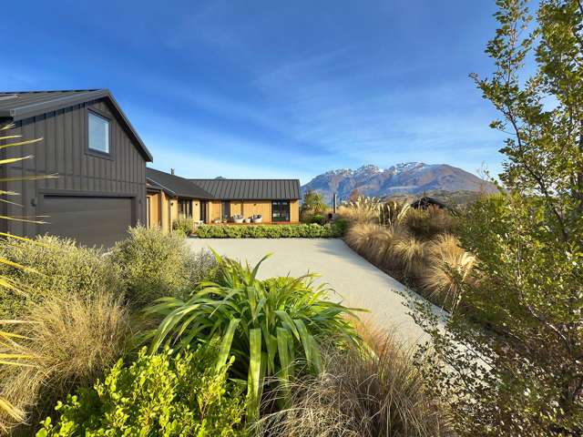 Elevated, Private, Sunny Four Bedroom Retreat