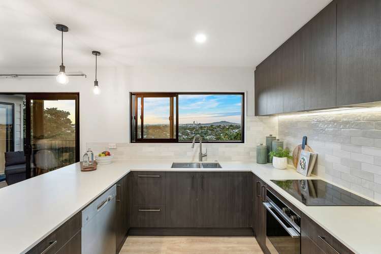 15 Mcdowell Crescent Hillcrest_16