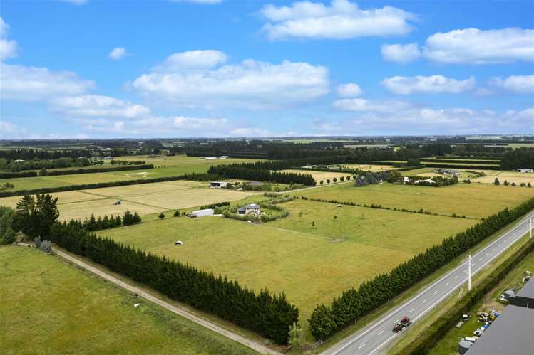 575 Oxford Road Fernside_26