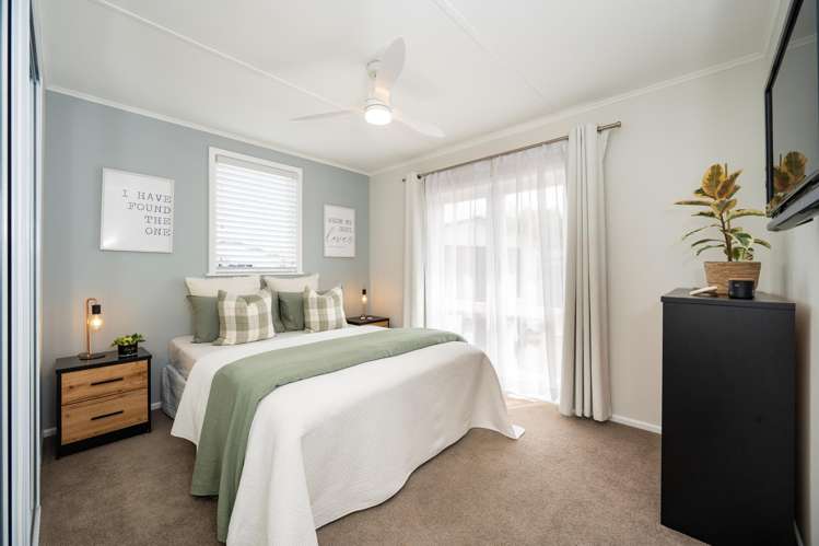 17 Lipscombe Crescent Havelock North_9