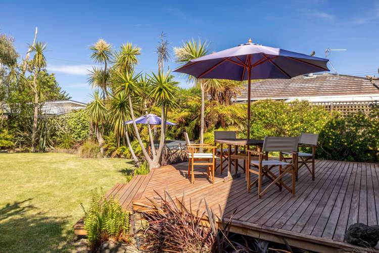 113 Rocking Horse Road Southshore_14