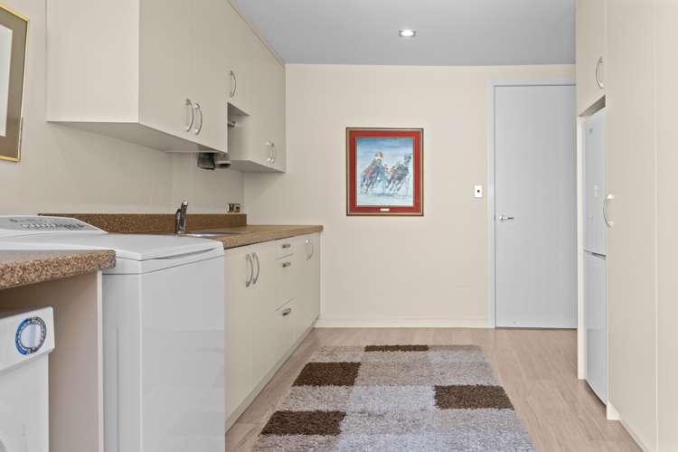 16 Le Quesnoy Place Cambridge_29